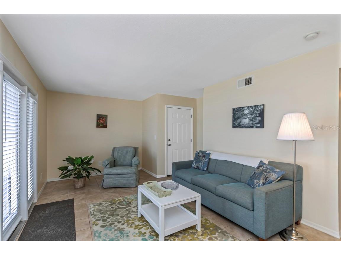 105 Pompano Drive SE #A Saint Petersburg FL 33705 TB8302935 image10