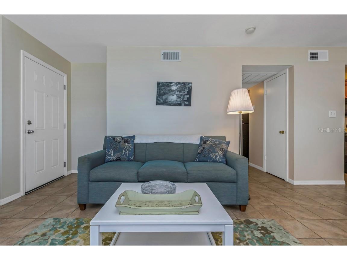 105 Pompano Drive SE #A Saint Petersburg FL 33705 TB8302935 image11