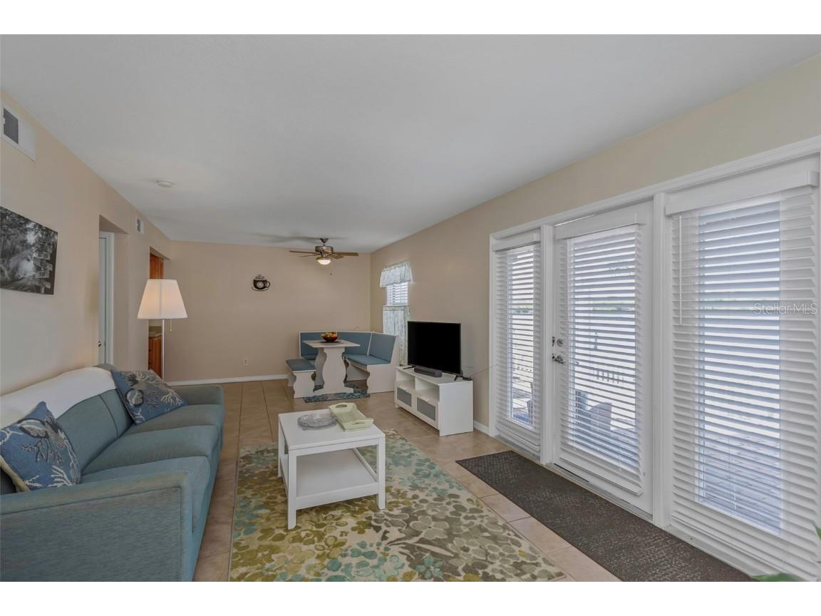 105 Pompano Drive SE #A Saint Petersburg FL 33705 TB8302935 image14