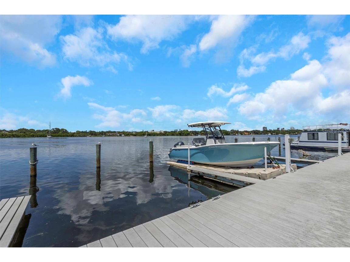 105 Pompano Drive SE #A Saint Petersburg FL 33705 TB8302935 image44