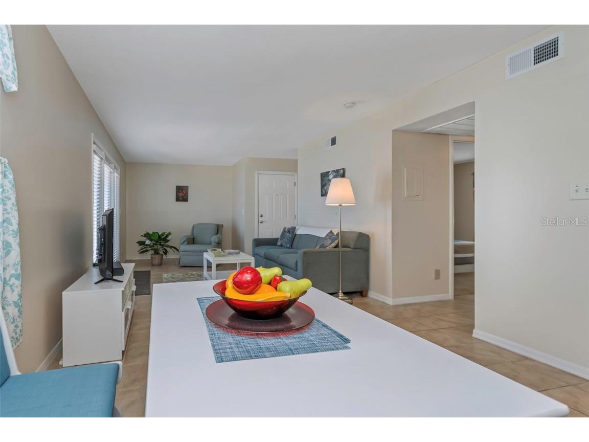 105 Pompano Drive SE #A Saint Petersburg FL 33705 TB8302935 image8