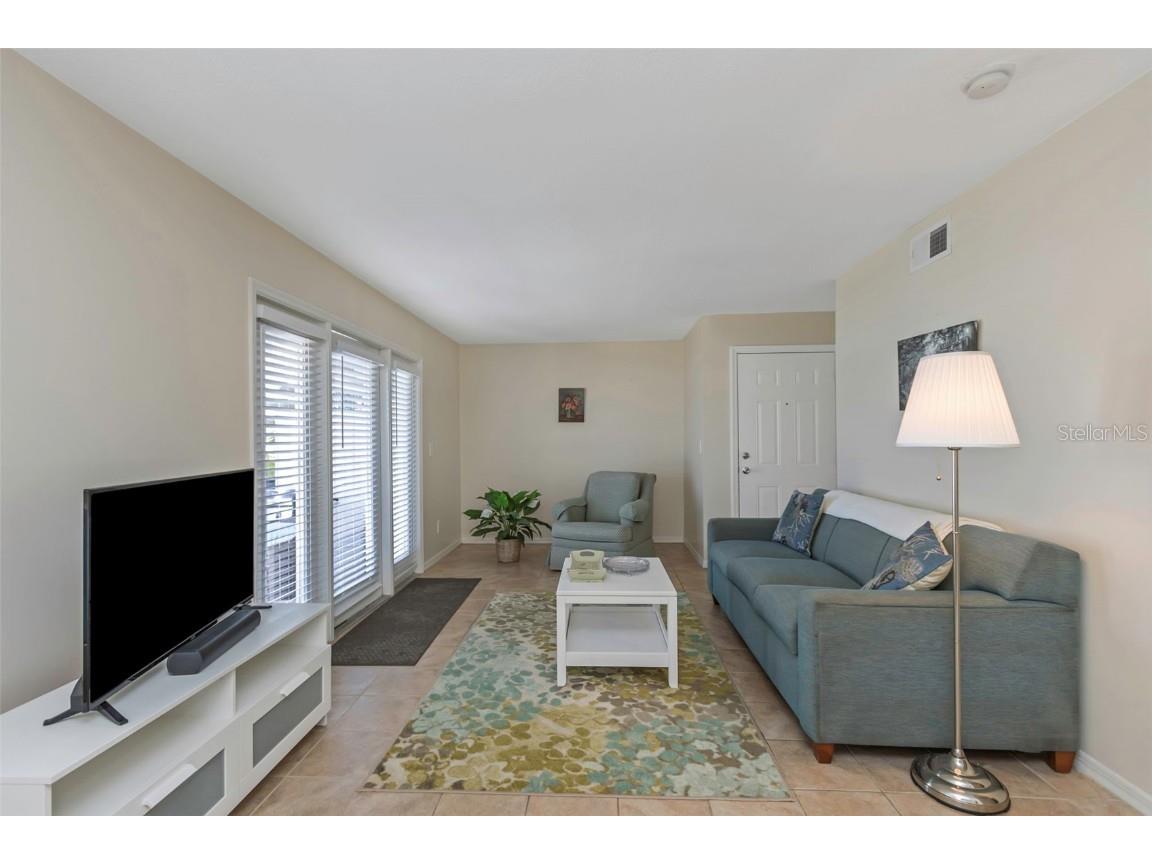 105 Pompano Drive SE #A Saint Petersburg FL 33705 TB8302935 image9