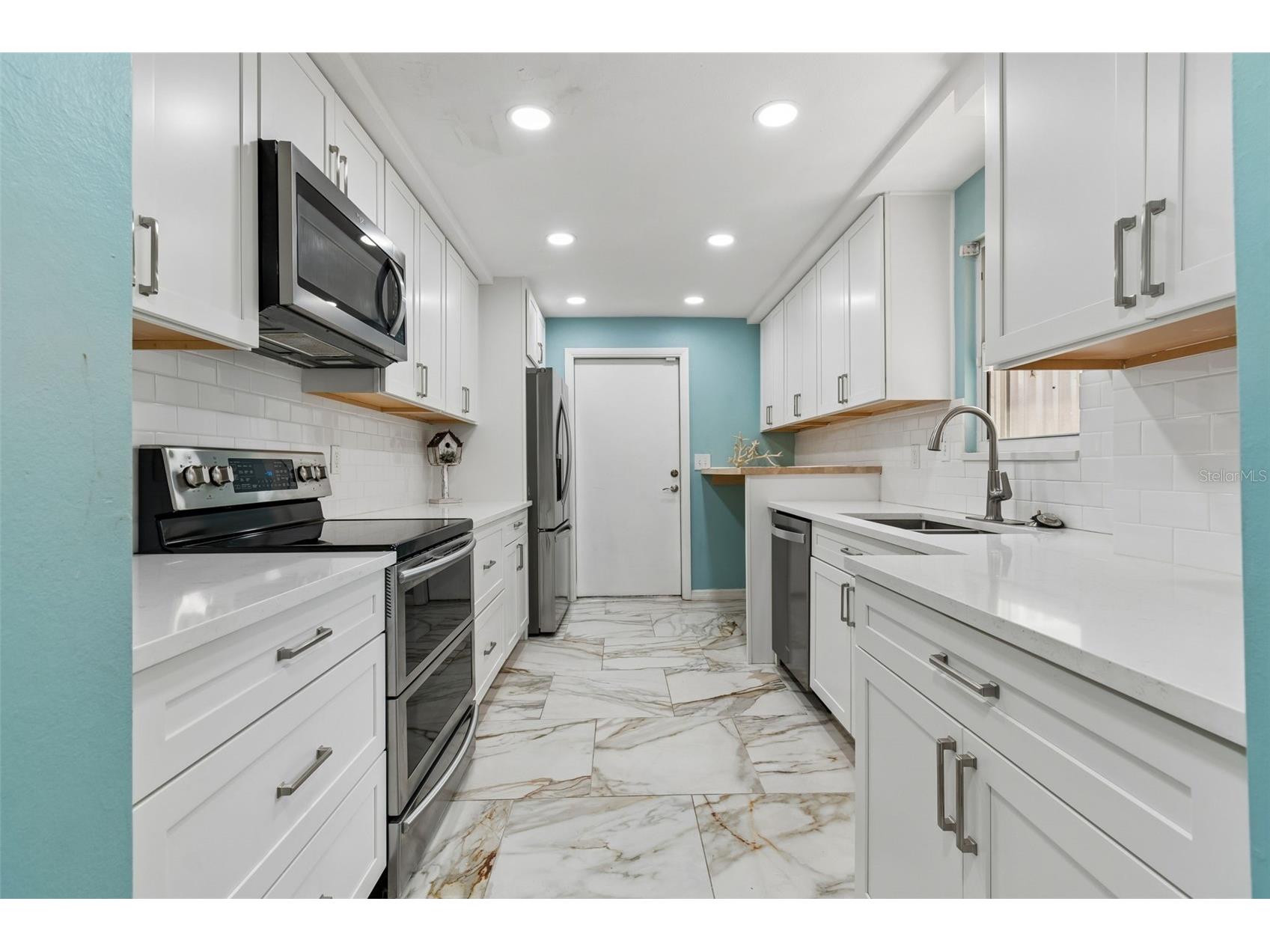 105 S Manhattan Avenue Tampa FL 33609 TB8496880 image10