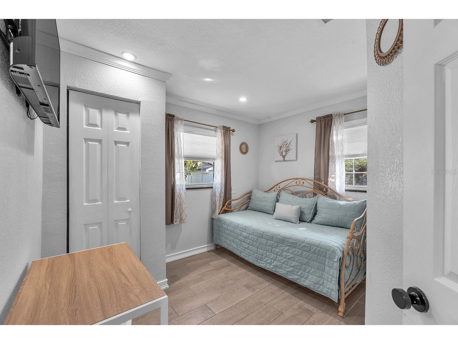 105 S Saint Cloud Avenue Valrico FL 33594 TB8456781 image18