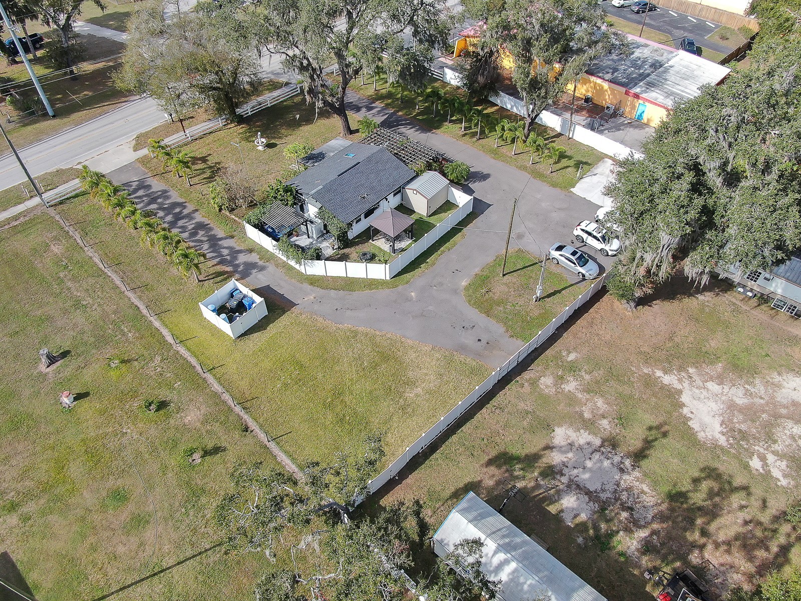105 S Saint Cloud Avenue Valrico FL 33594 TB8456781 image3