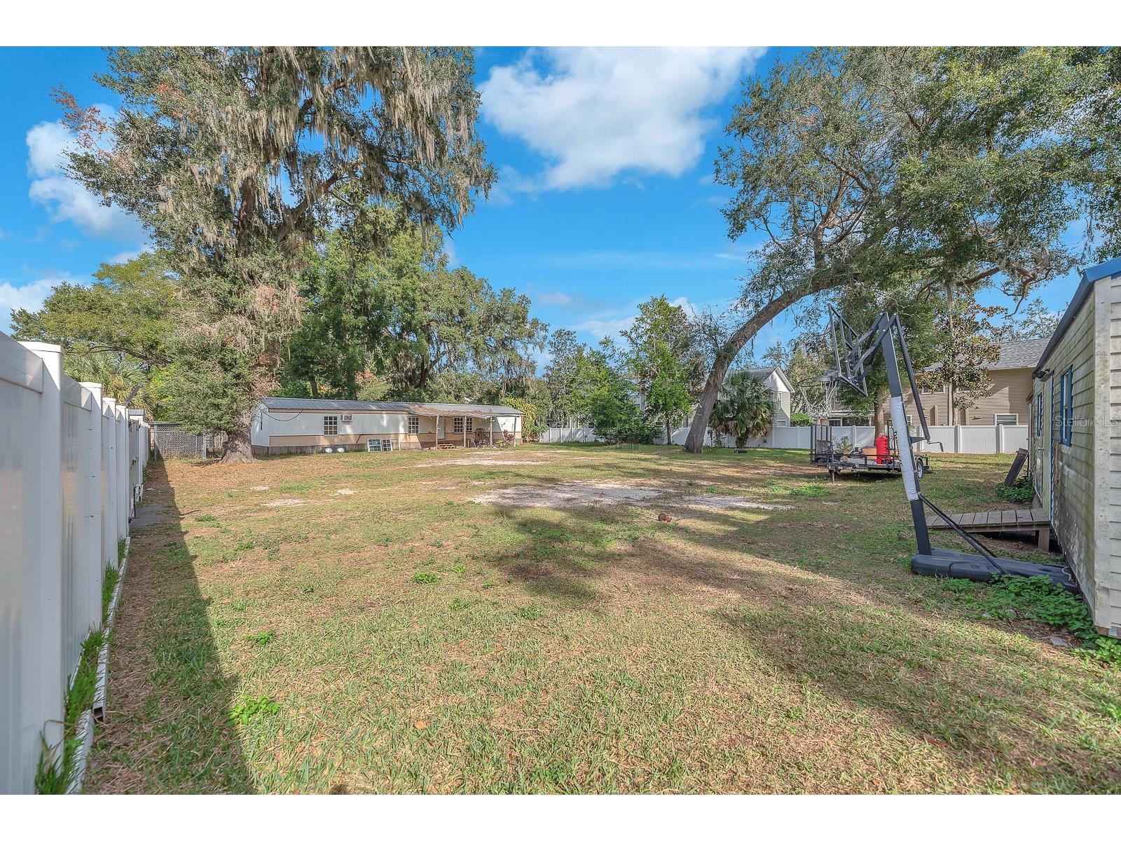 105 S Saint Cloud Avenue Valrico FL 33594 TB8456781 image33