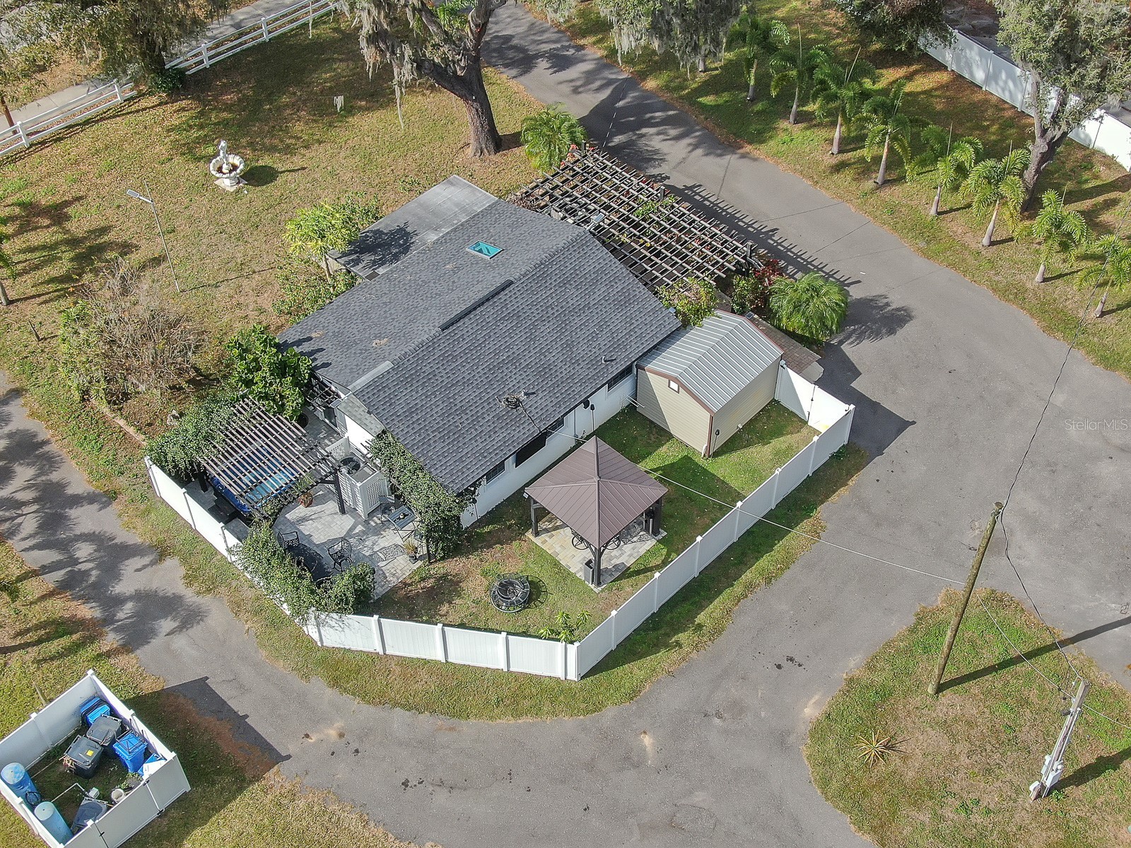 105 S Saint Cloud Avenue Valrico FL 33594 TB8456781 image4