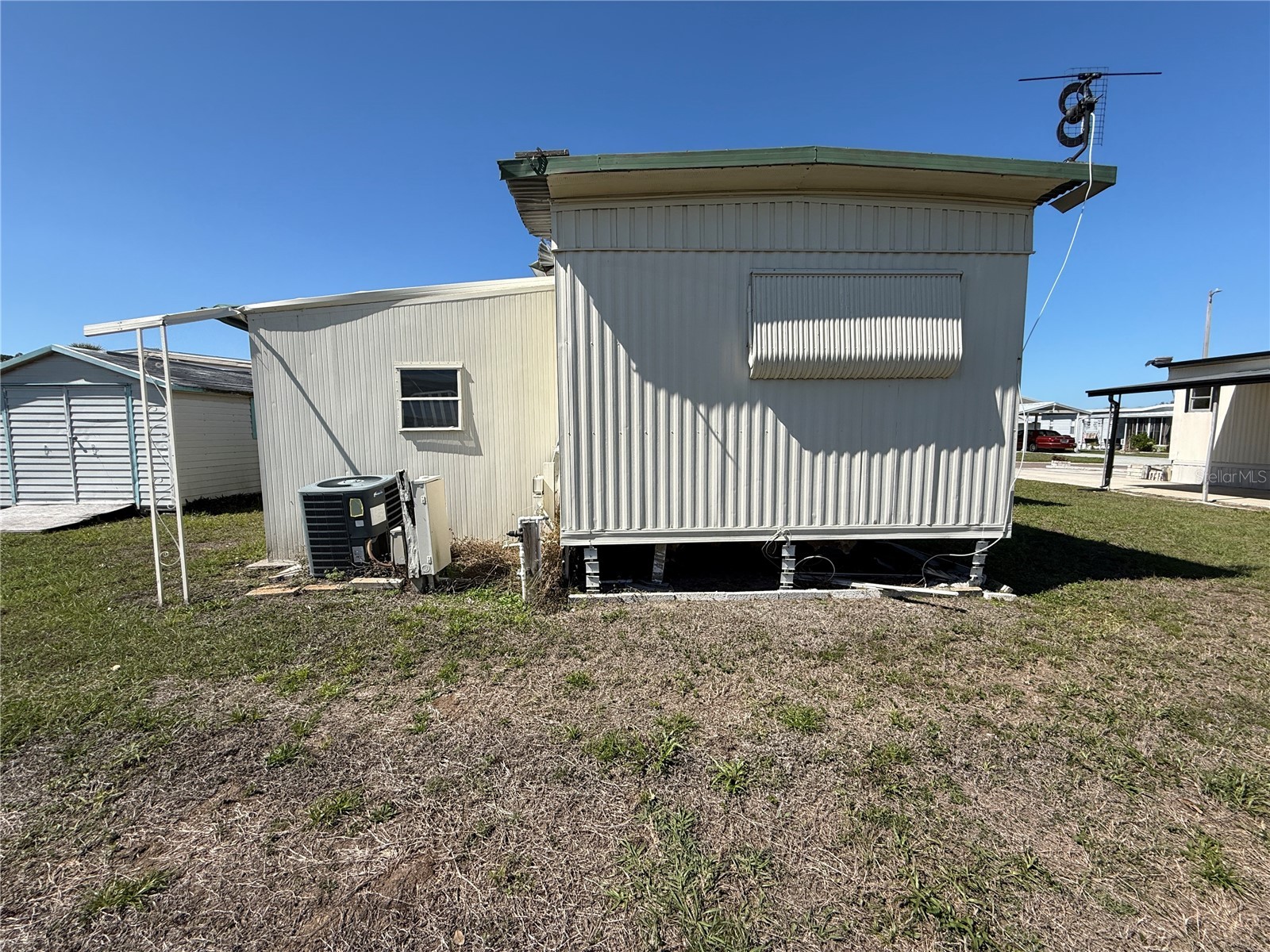 105 Saint Martins Way Apollo Beach FL 33572 TB8487744 image3