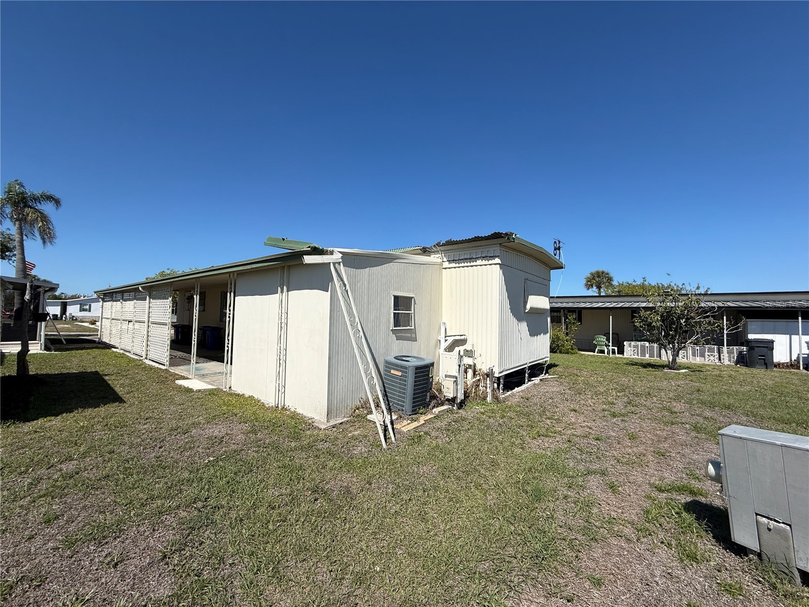 105 Saint Martins Way Apollo Beach FL 33572 TB8487744 image4