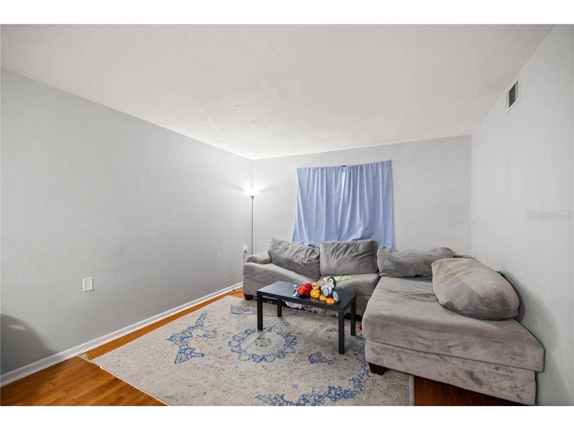 105 SE 16th Avenue #N101 Gainesville FL 32601 OM714833 image7