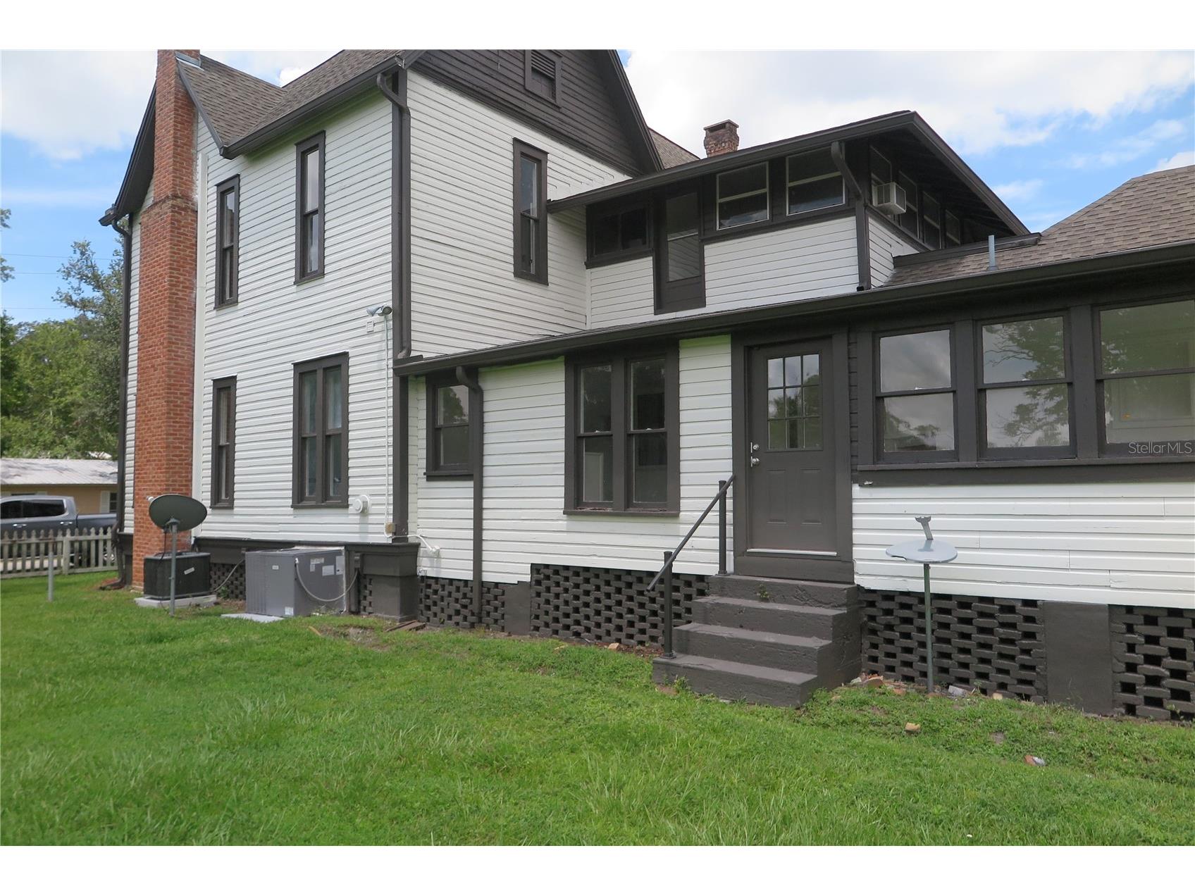 105 SE 1st Avenue Lake Butler FL 32054 GC537508 image5