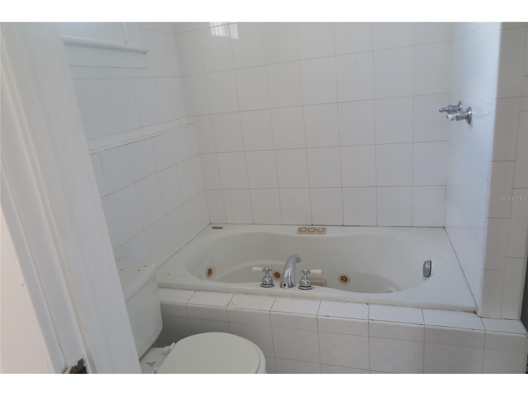 105 SE 1st Avenue Lake Butler FL 32054 GC537508 image55