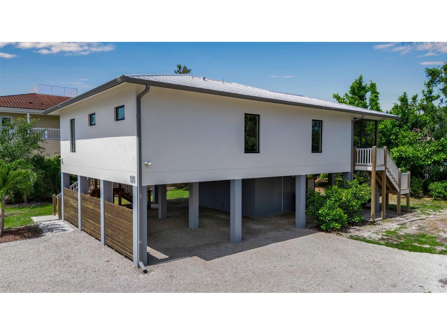 105 Shore Road Nokomis FL 34275 A4685947 image3