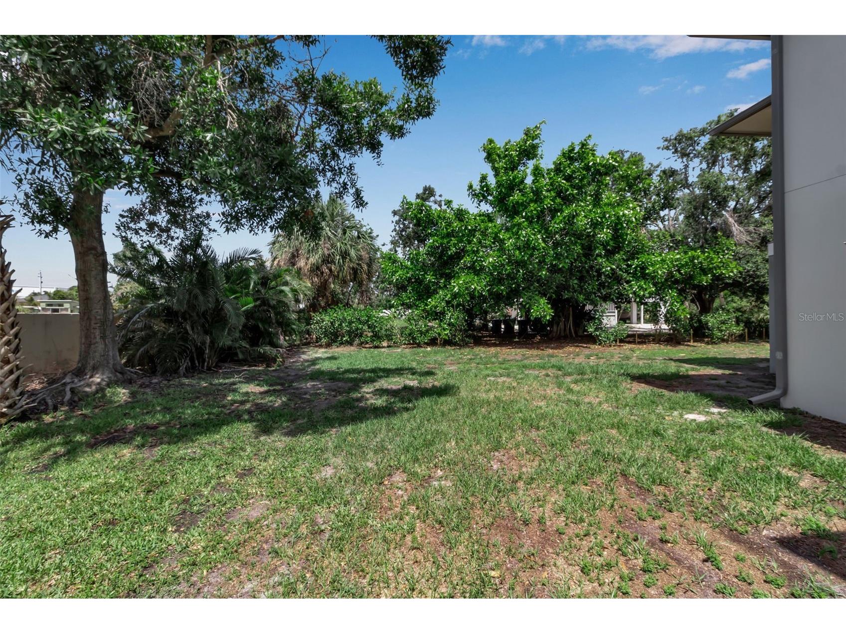 105 Shore Road Nokomis FL 34275 A4685947 image33