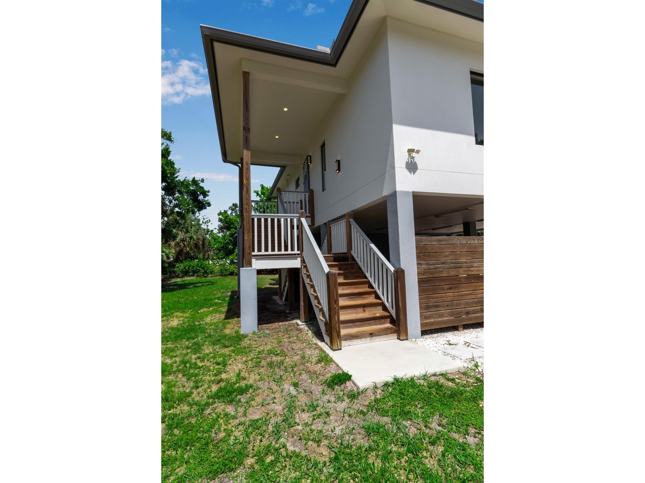 105 Shore Road Nokomis FL 34275 A4685947 image39