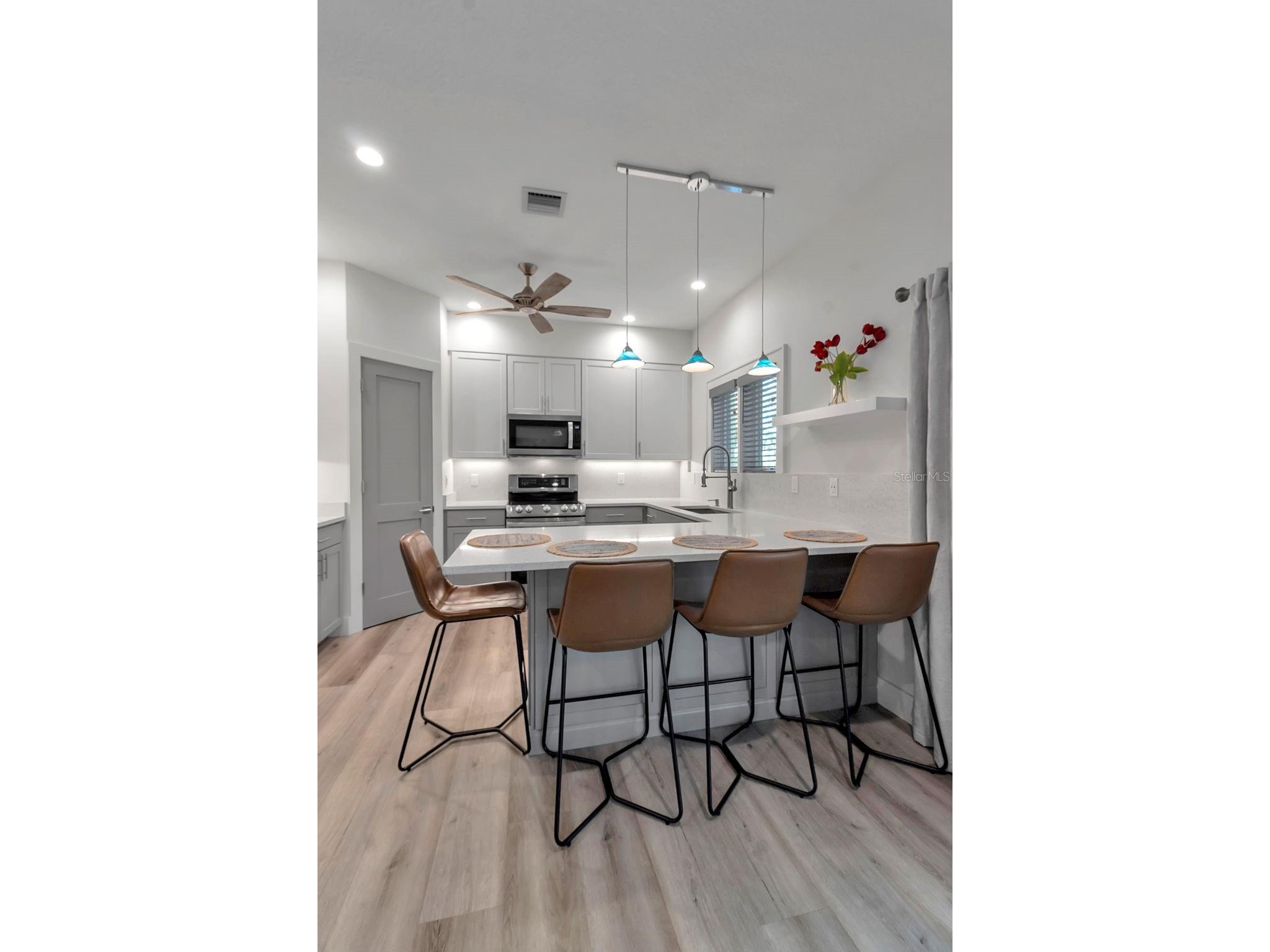105 Shore Road Nokomis FL 34275 A4685947 image58