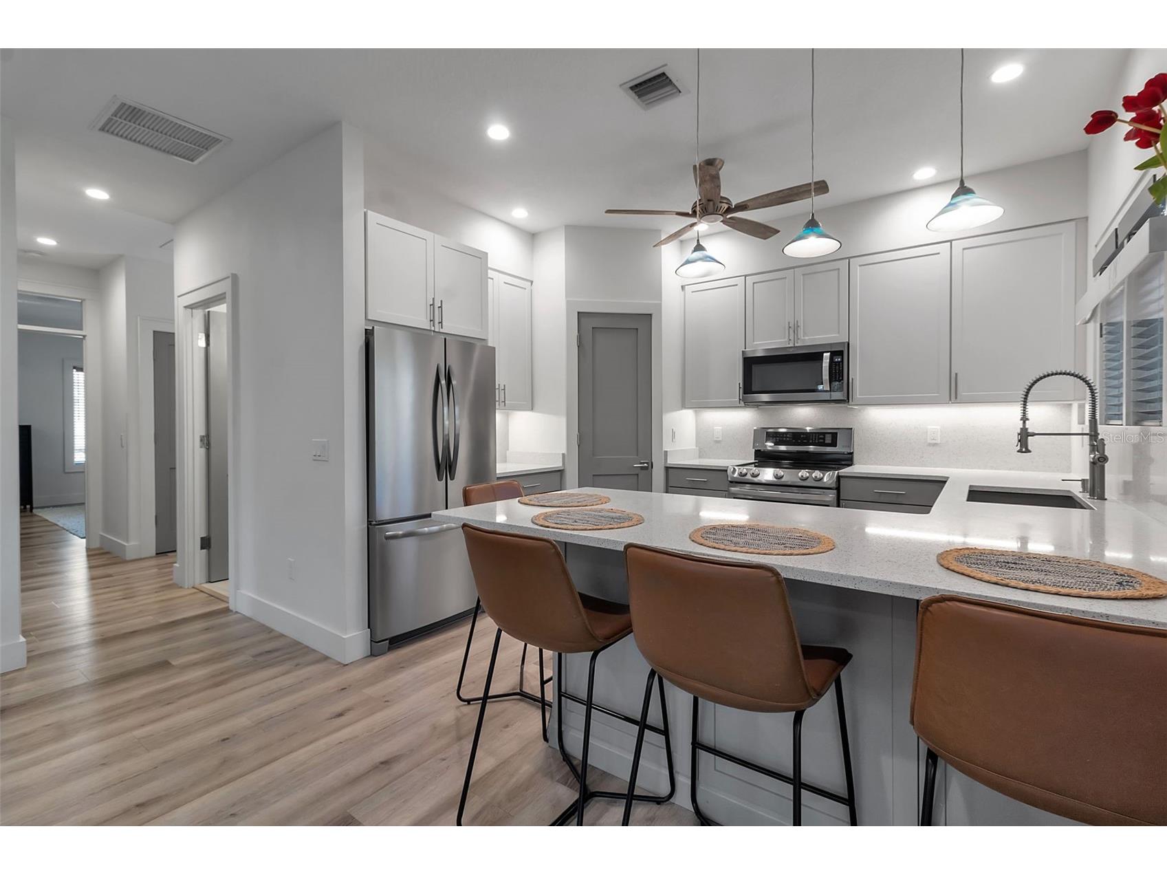105 Shore Road Nokomis FL 34275 A4685947 image60