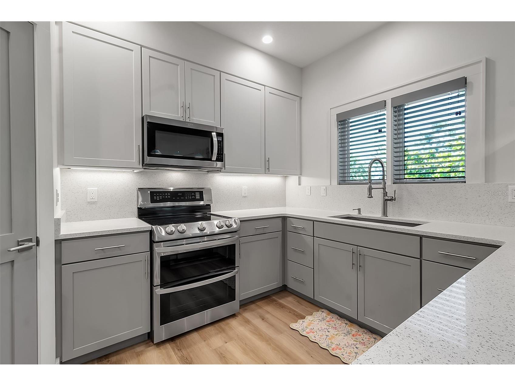 105 Shore Road Nokomis FL 34275 A4685947 image62
