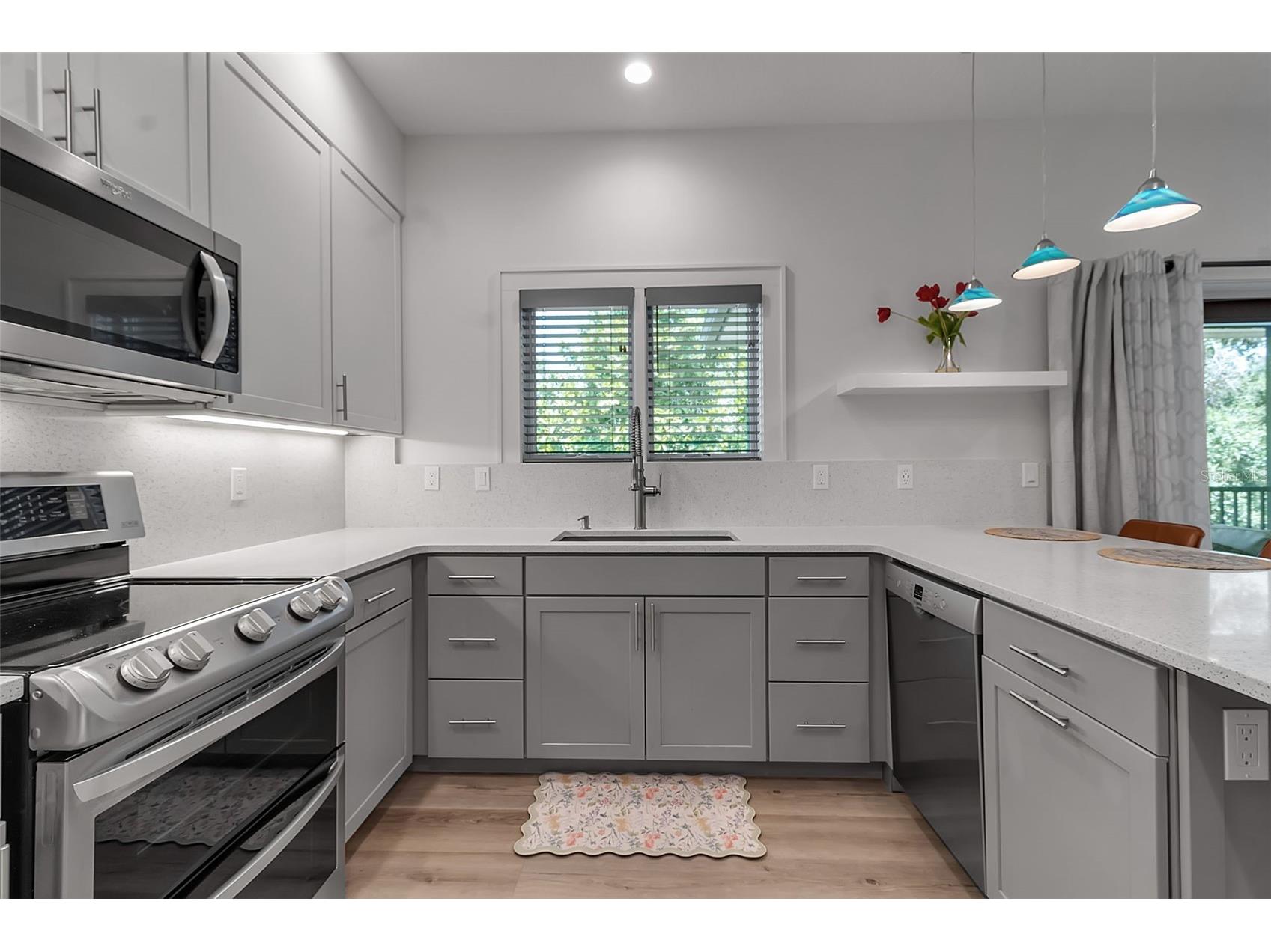 105 Shore Road Nokomis FL 34275 A4685947 image63
