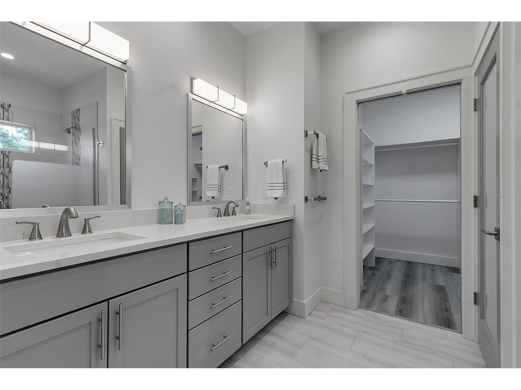105 Shore Road Nokomis FL 34275 A4685947 image83