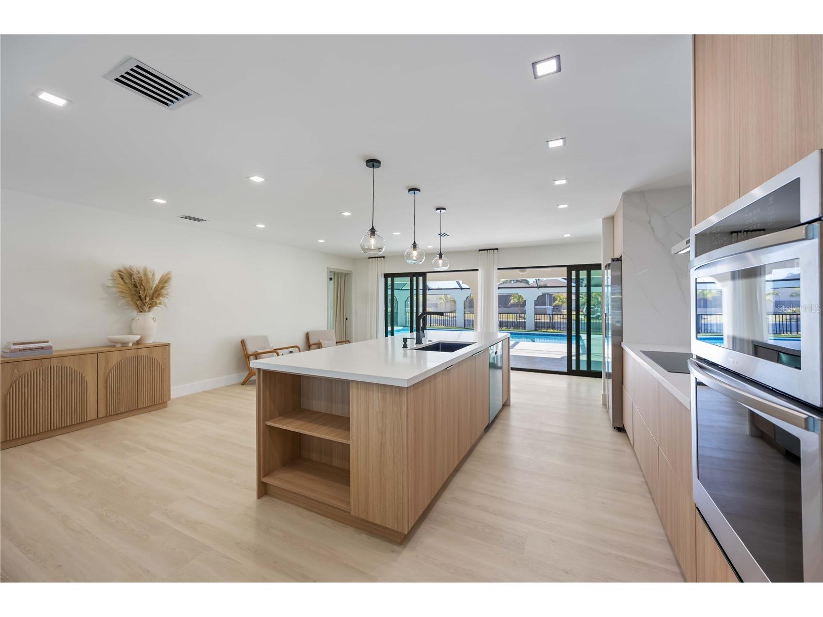 105 Sinclair Street SE Port Charlotte FL 33952 C7521850 image16