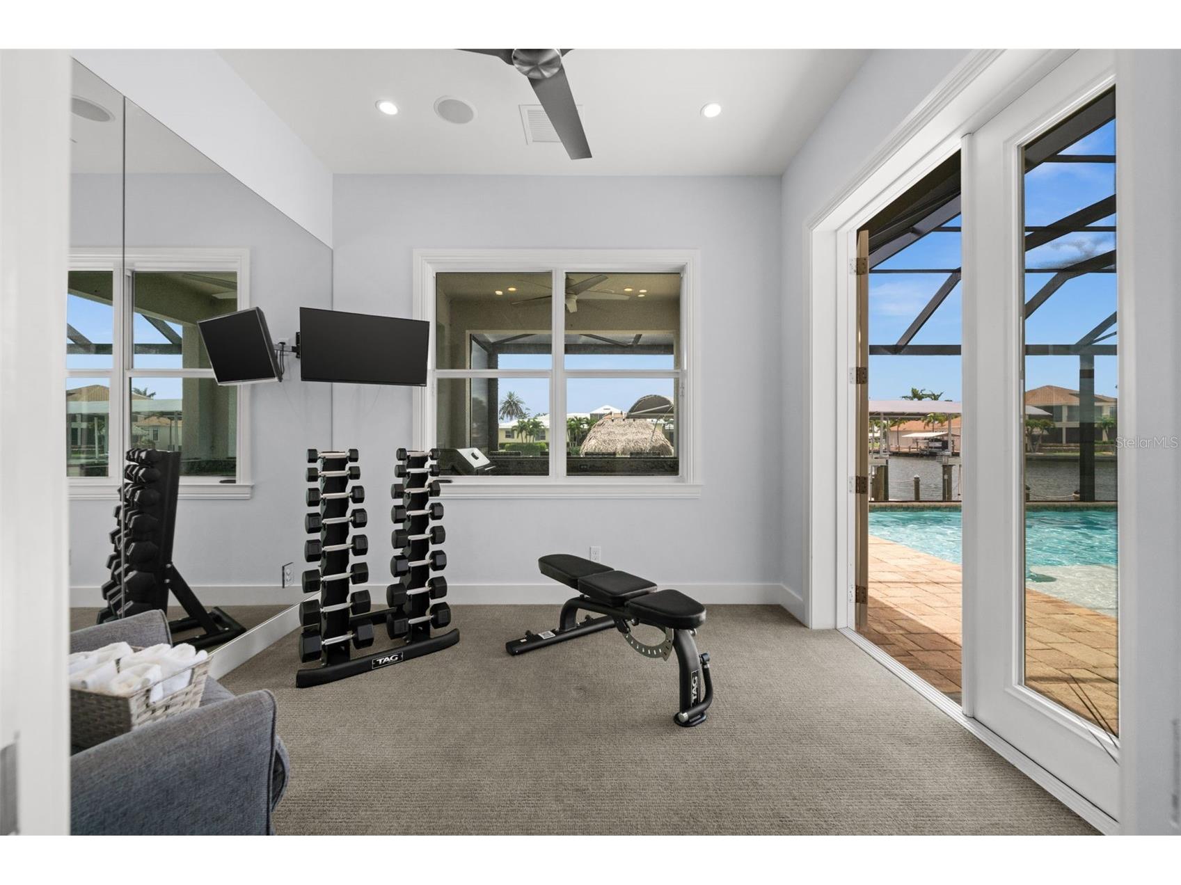 105 SW 52nd Street Cape Coral FL 33914 - SAN CARLOS CANAL C7527789 image28