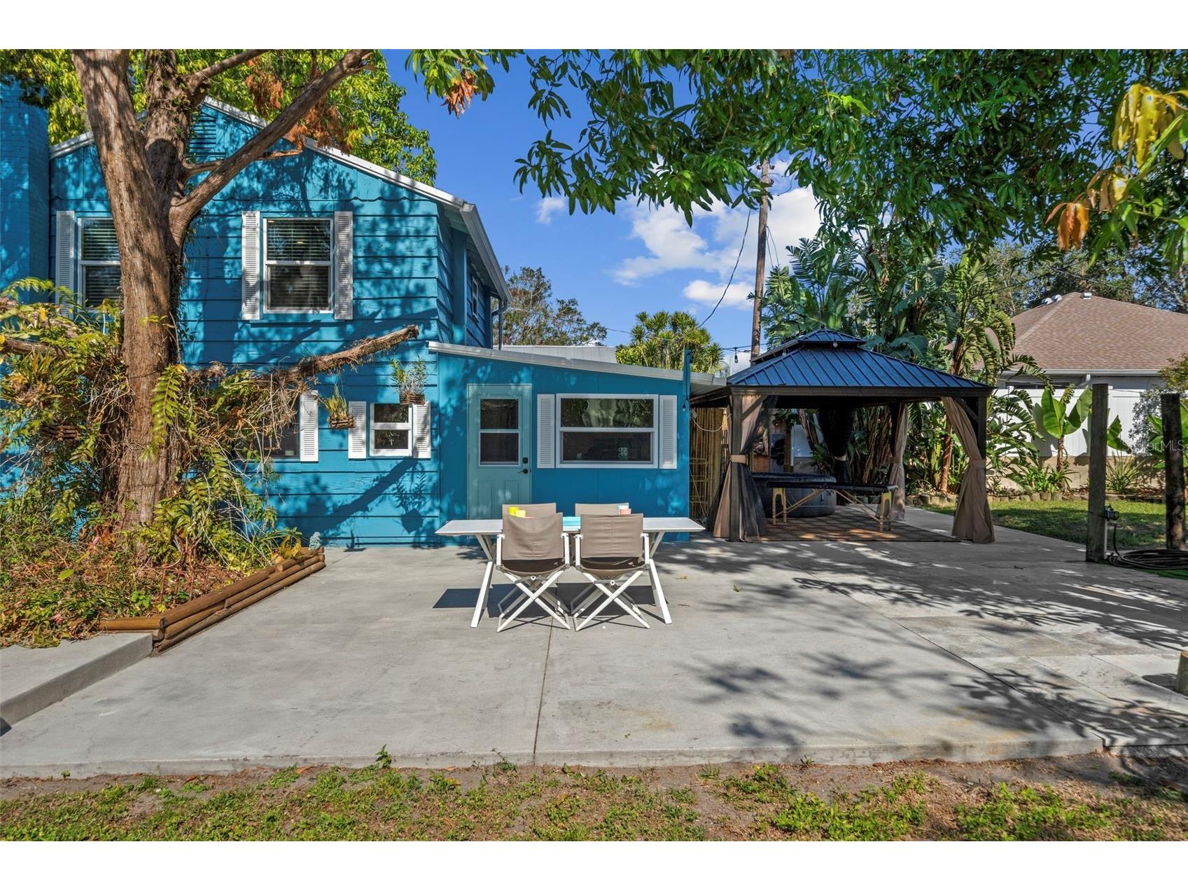 105 Tucker Avenue Sarasota FL 34232 A4680183 image14