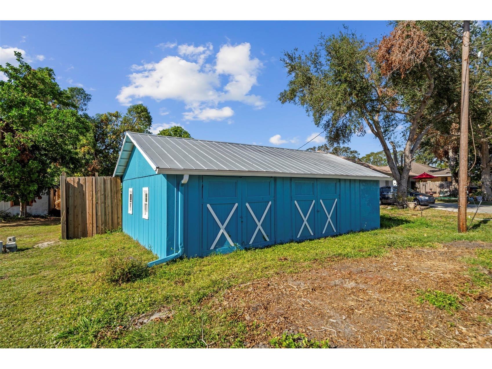 105 Tucker Avenue Sarasota FL 34232 A4680183 image15