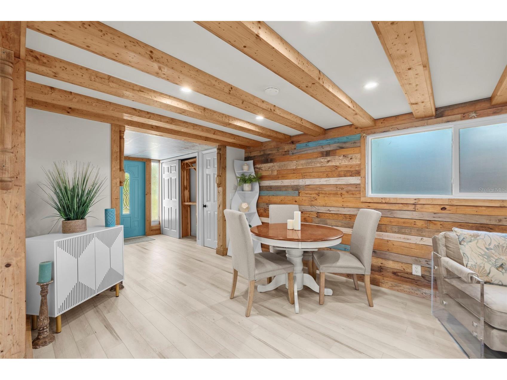 105 Tucker Avenue Sarasota FL 34232 A4680183 image27