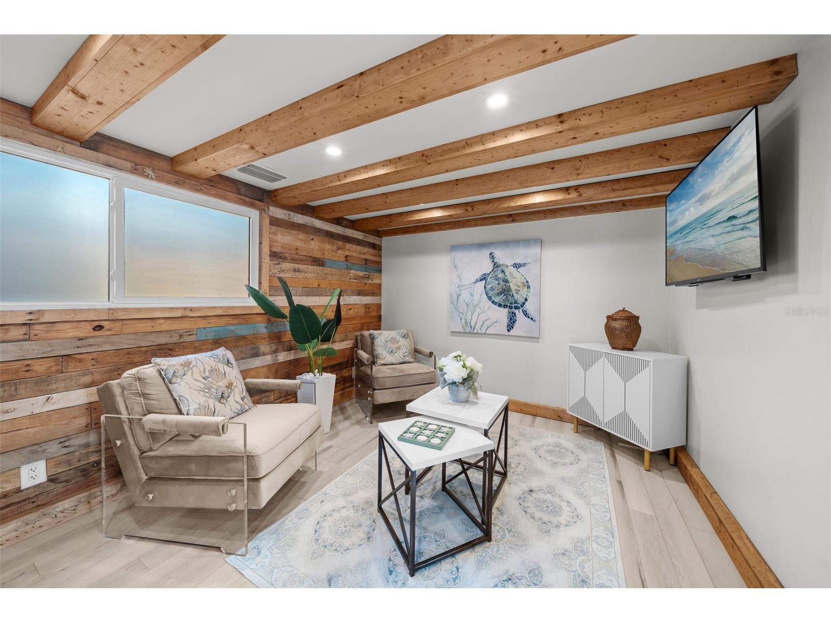 105 Tucker Avenue Sarasota FL 34232 A4680183 image32