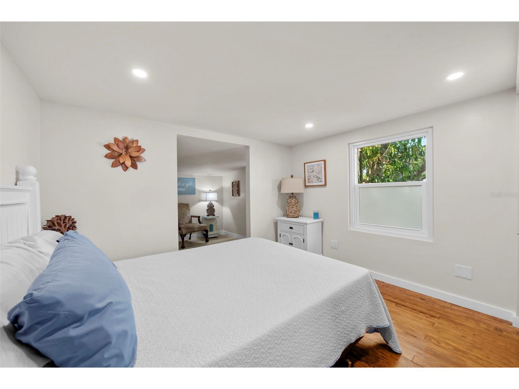 105 Tucker Avenue Sarasota FL 34232 A4680183 image63