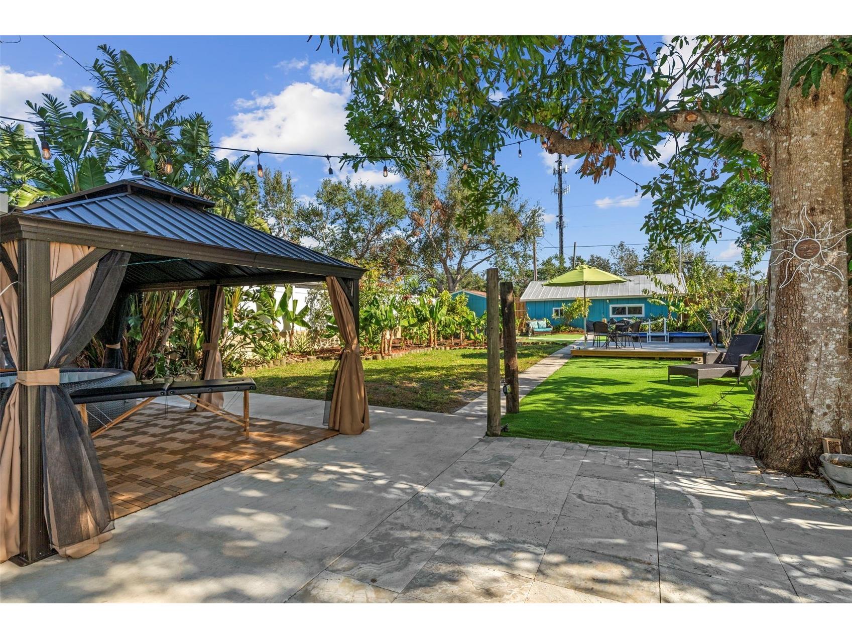 105 Tucker Avenue Sarasota FL 34232 A4680183 image75