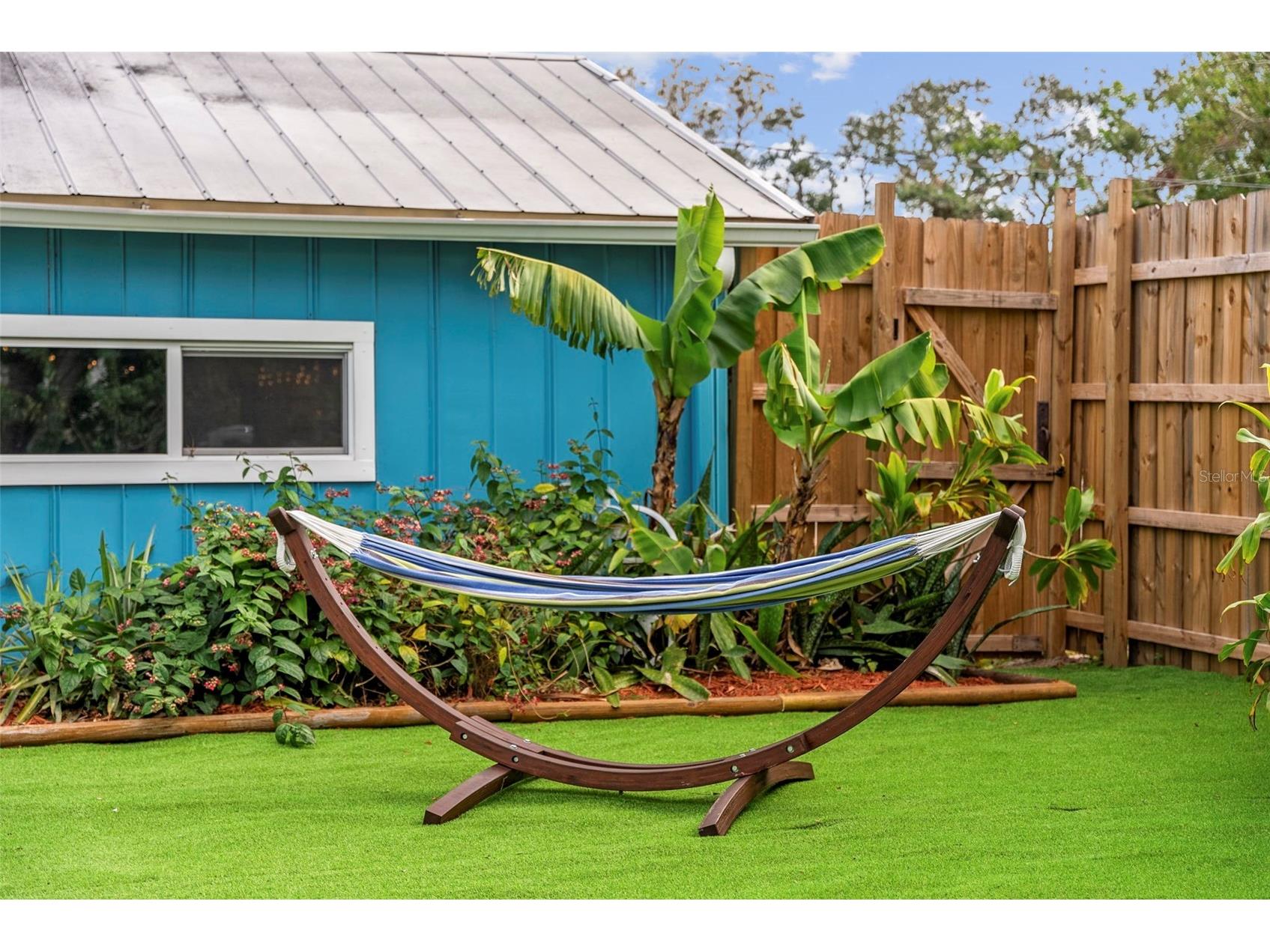 105 Tucker Avenue Sarasota FL 34232 A4680183 image91