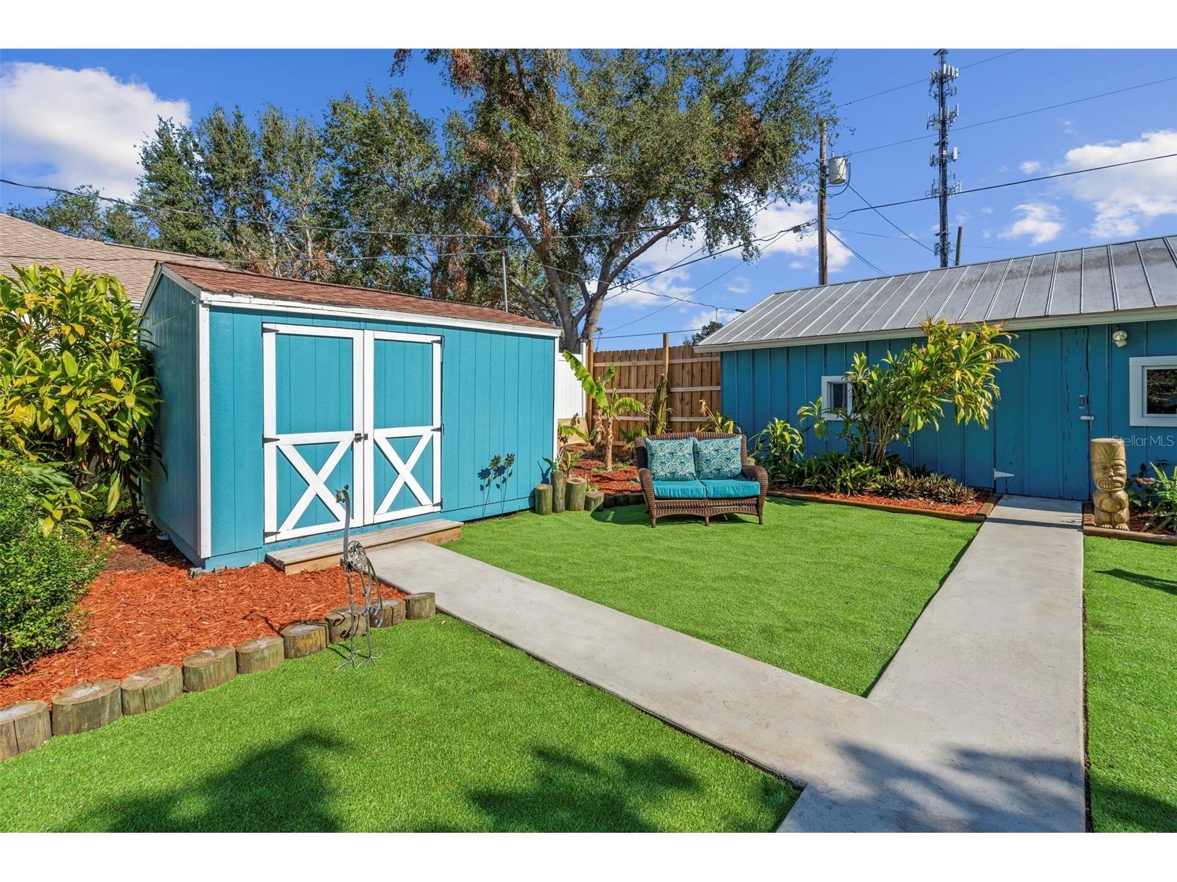 105 Tucker Avenue Sarasota FL 34232 A4680183 image92