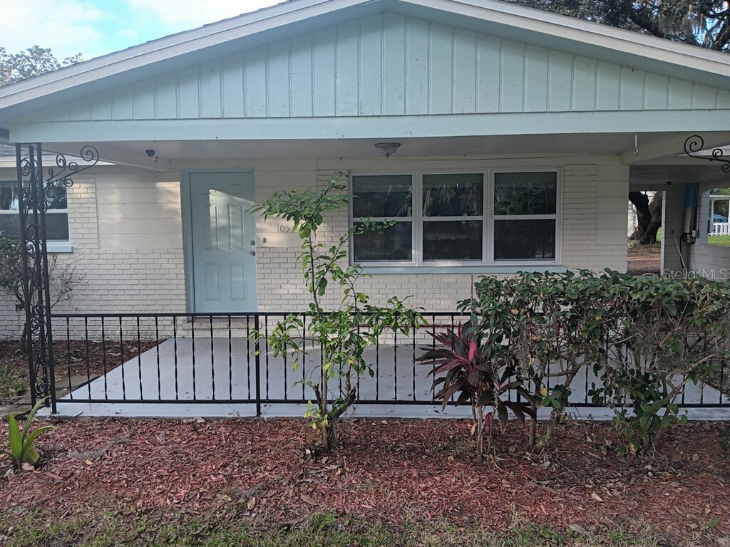 105 W Carter Road Lakeland FL 33813 L4942347 image1