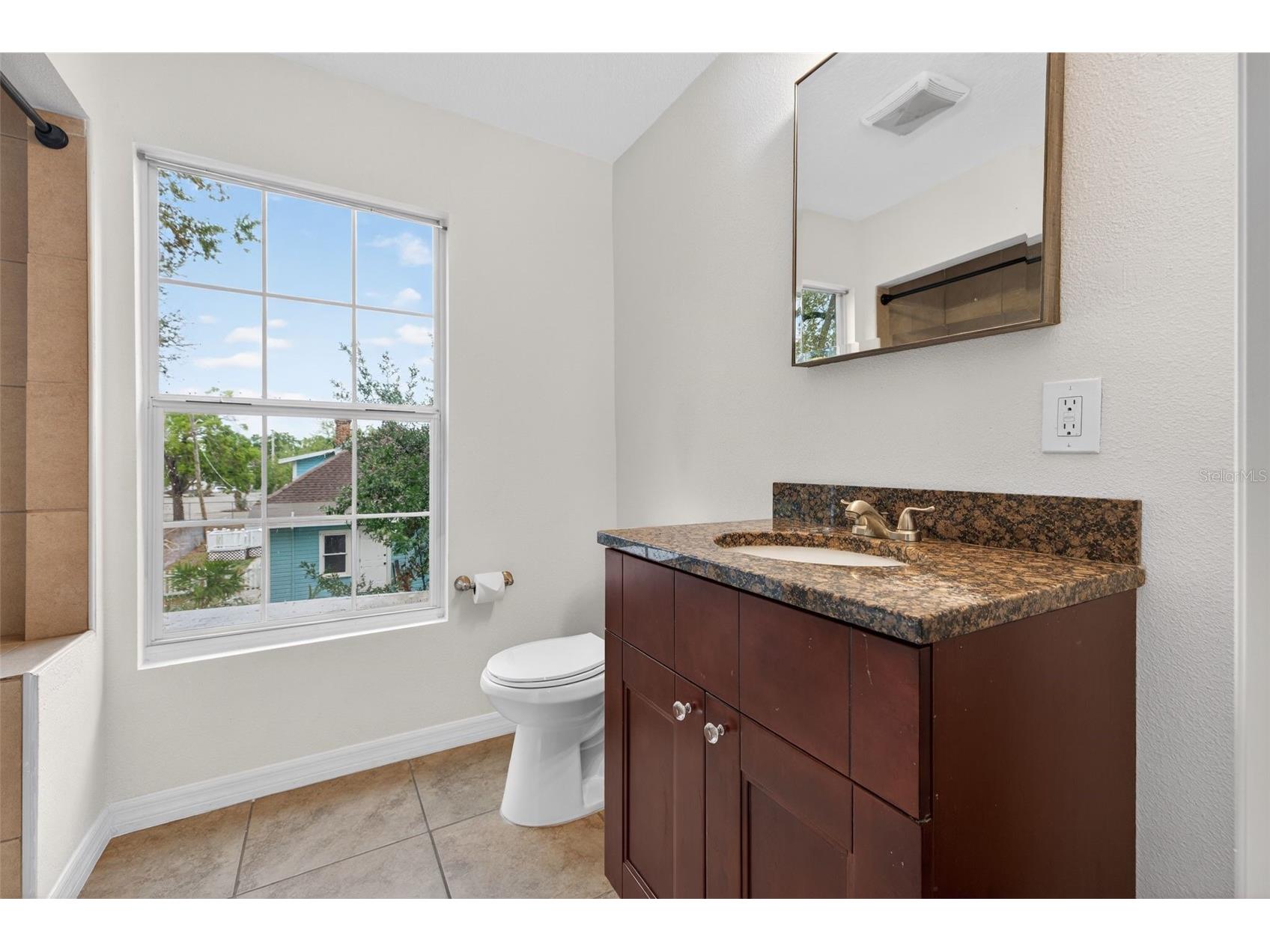 105 W Columbus Drive Tampa FL 33602 TB8487057 image19