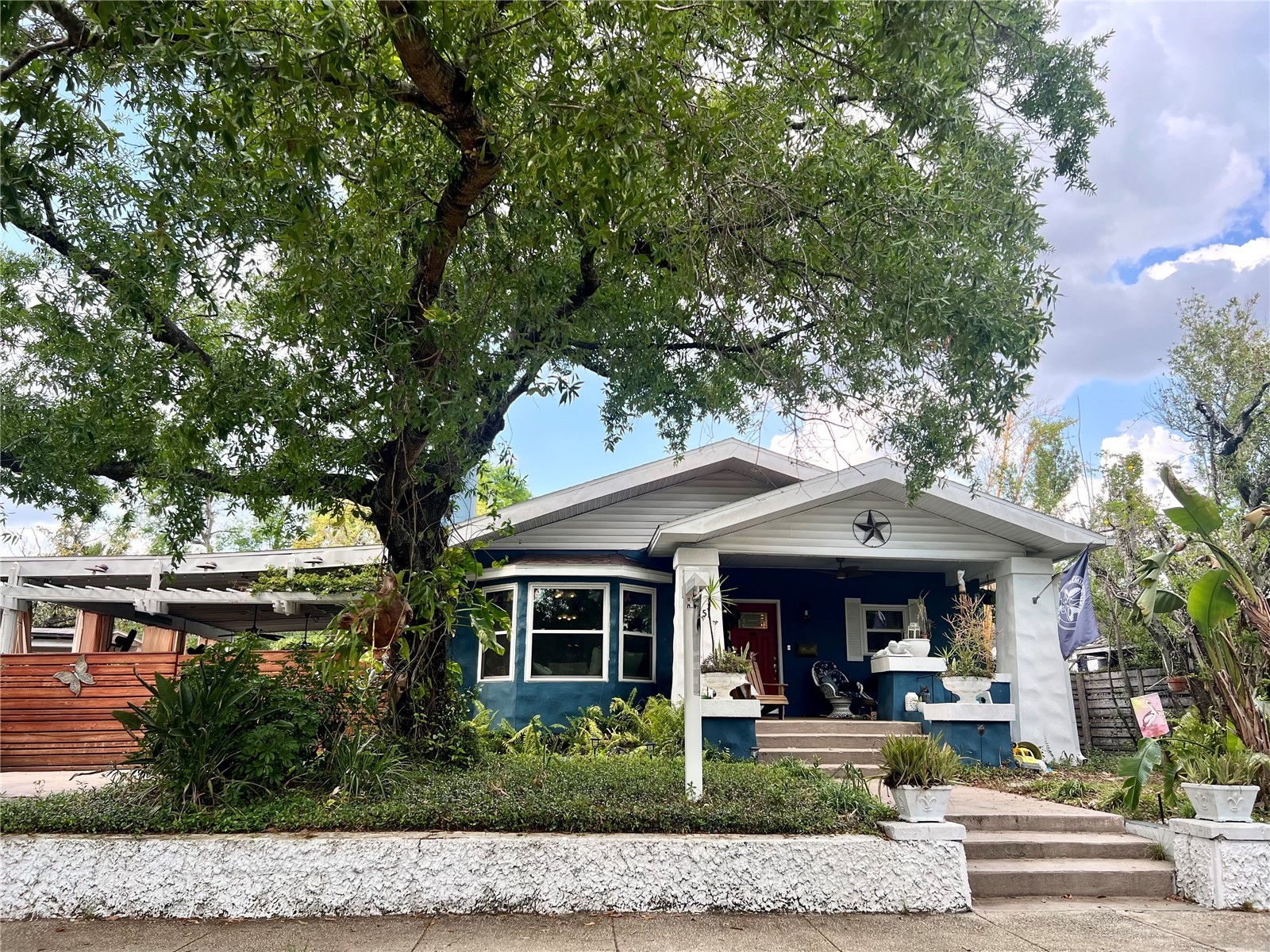 105 W Comanche Avenue Tampa FL 33604 L4960077 image1