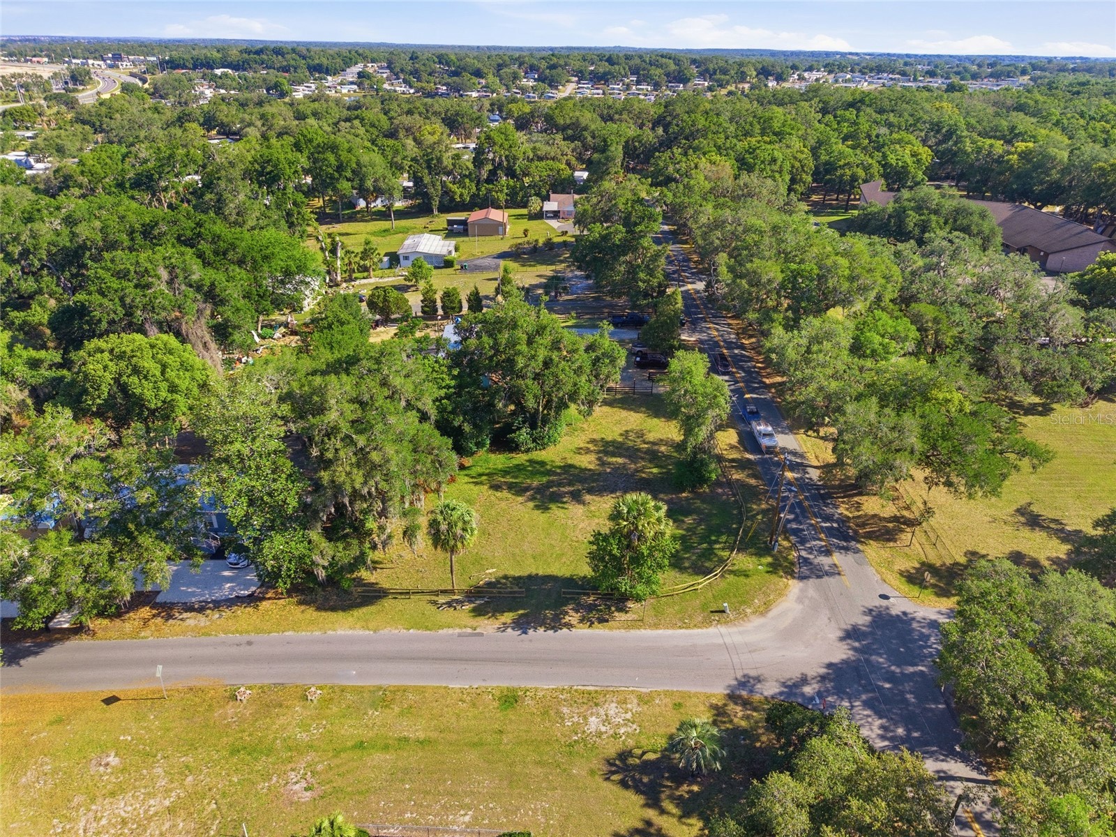105 W Hermosa Street Lady Lake FL 32159 OM724279 image24