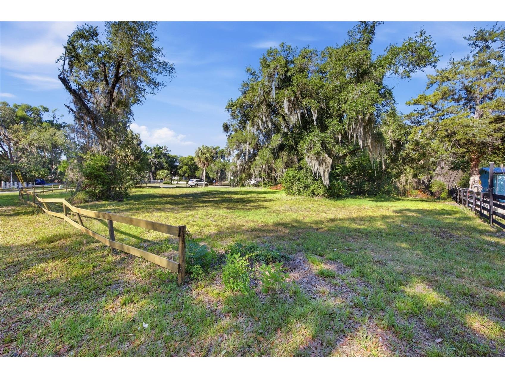 105 W Hermosa Street Lady Lake FL 32159 OM724279 image4