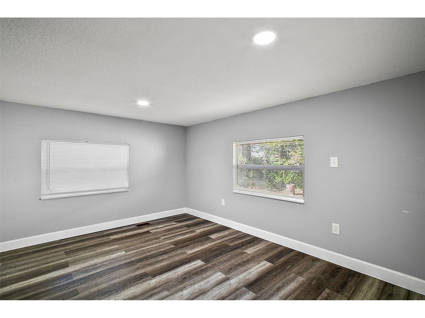 105 W Stevens Avenue Eustis FL 32726 G5110660 image20