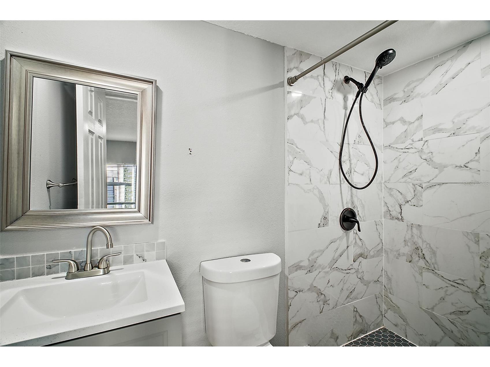 105 W Stevens Avenue Eustis FL 32726 G5110660 image22