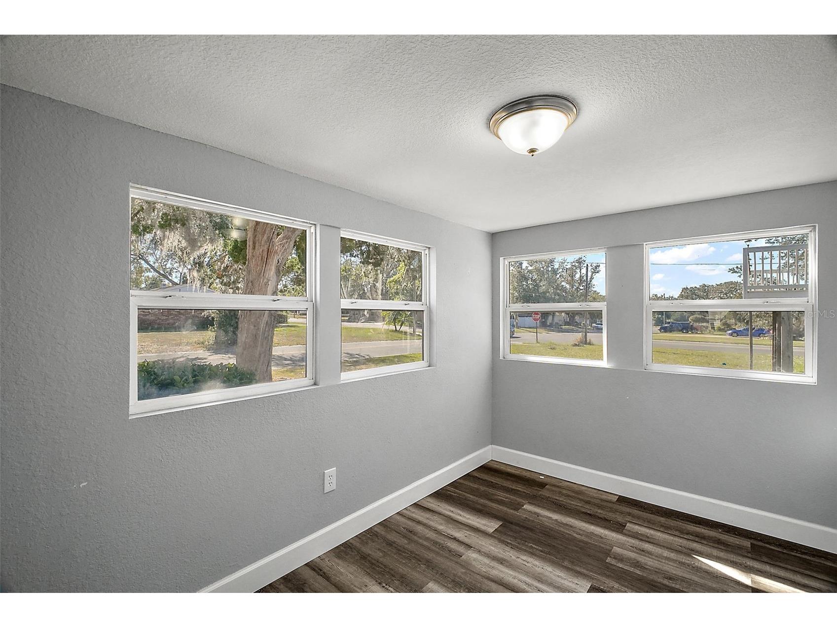 105 W Stevens Avenue Eustis FL 32726 G5110660 image28