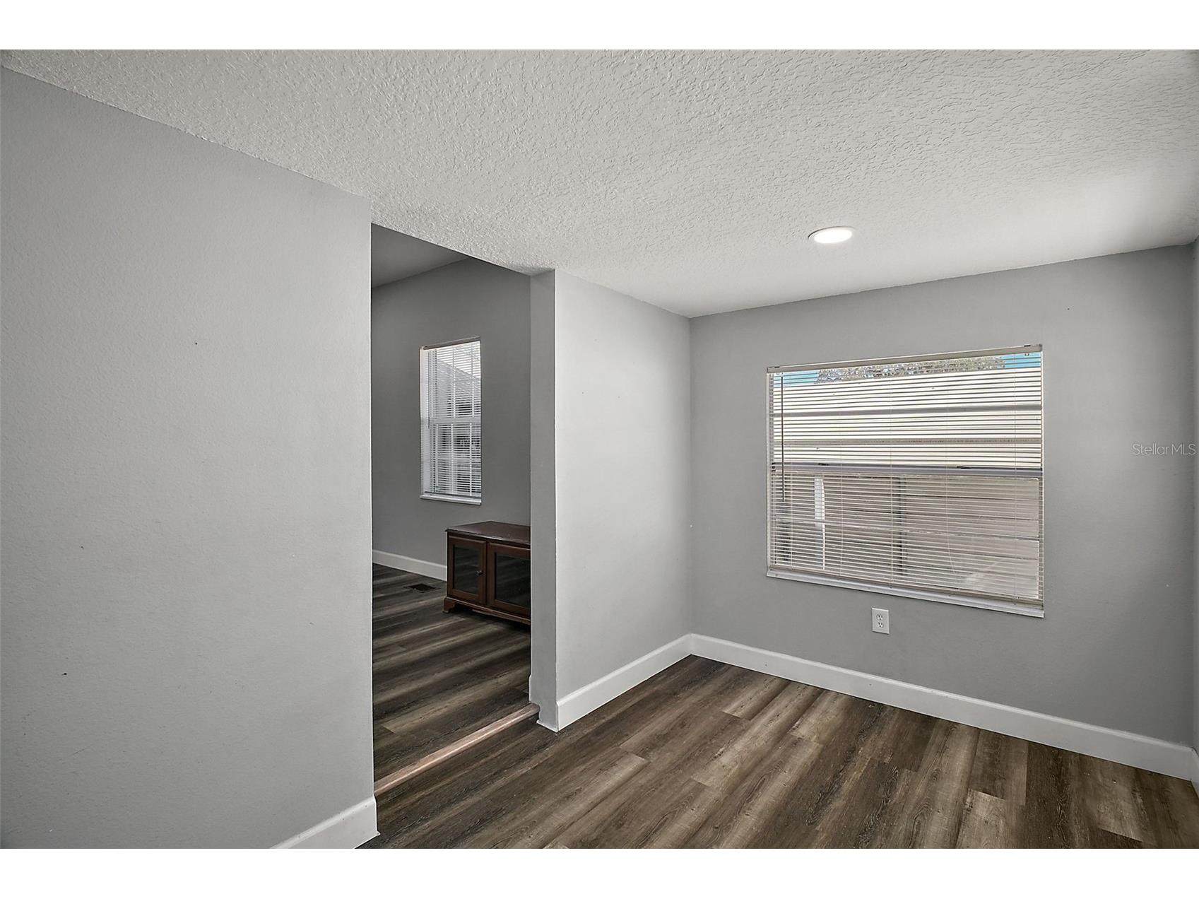 105 W Stevens Avenue Eustis FL 32726 G5110660 image8