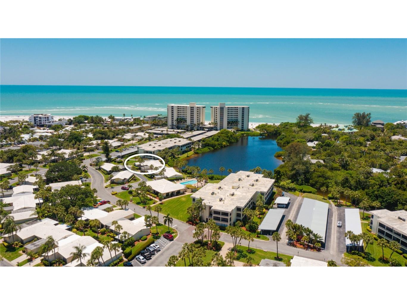 105 Whispering Sands Drive #V-48 Sarasota FL 34242 - GULF OF MEXICO LAGOON/ESTUARY A4590170 image1