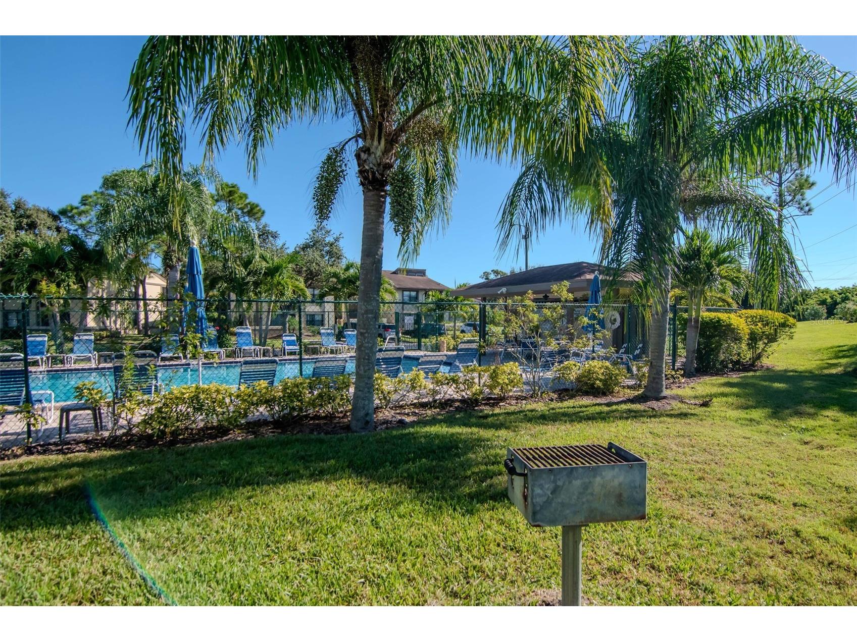 105 Woodlake Lane #105 Oldsmar FL 34677 TB8464402 image1