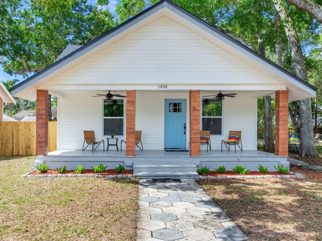 1050 17th Avenue N Saint Petersburg FL 33704 U8201947 image1