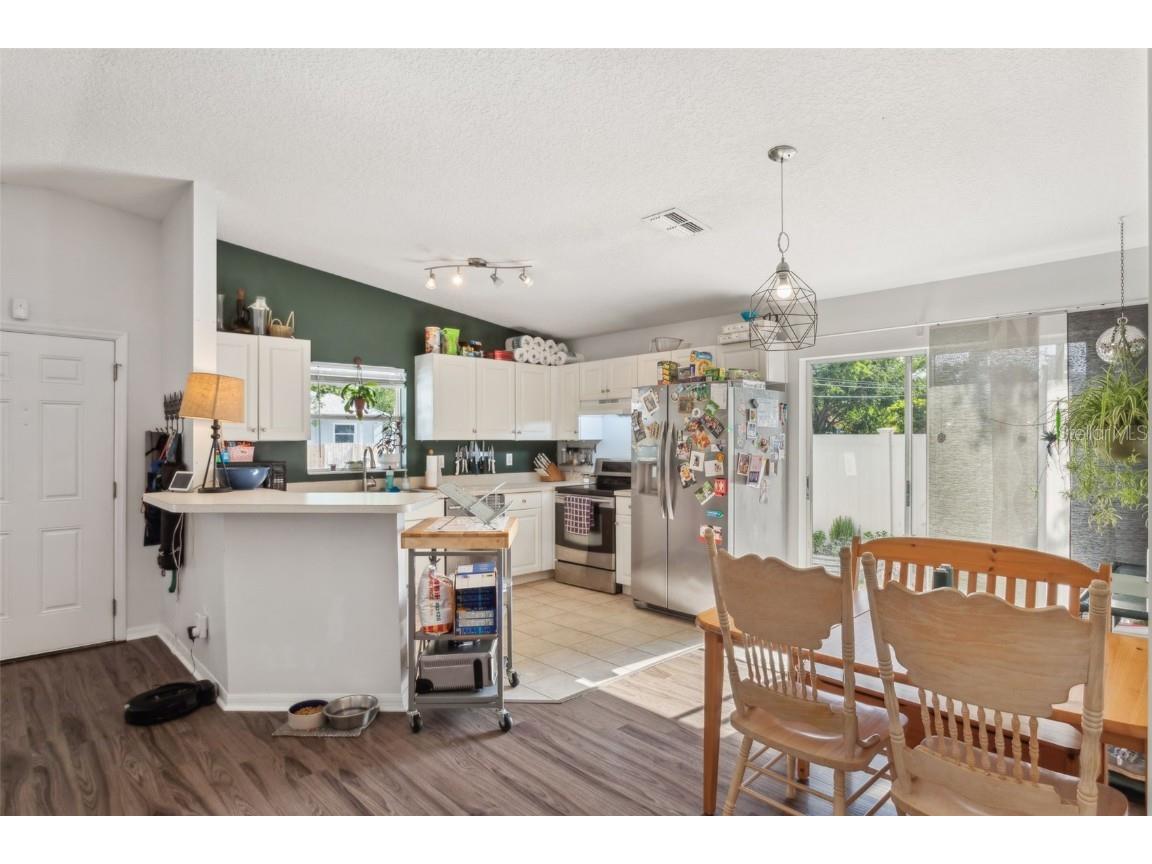 1050 22nd Avenue N Saint Petersburg FL 33704 TB8443703 image8