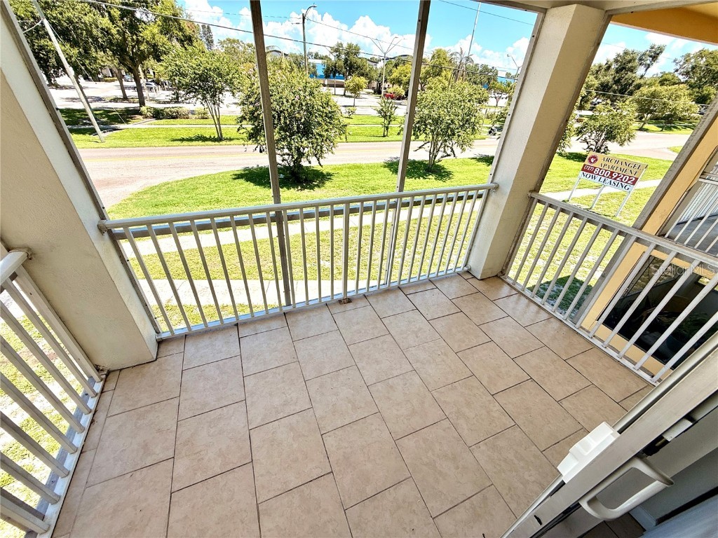 1050 62nd Ave South #E-4 Saint Petersburg FL 33705 TB8419370 image18