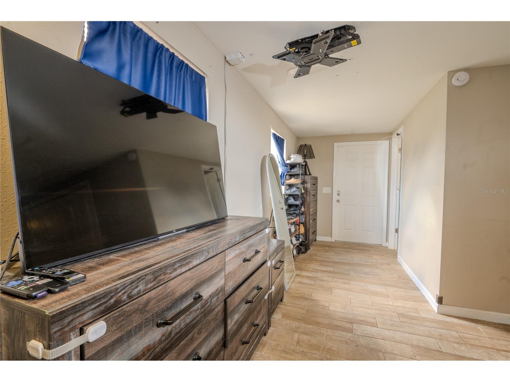 1050 Deal Lane Holiday FL 34691 O6391641 image4