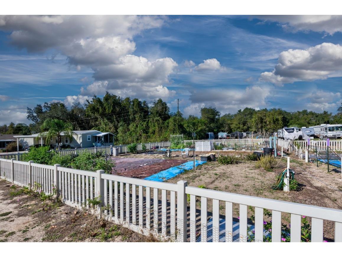 1050 Geneva Way Grand Island FL 32735 G5103080 image37